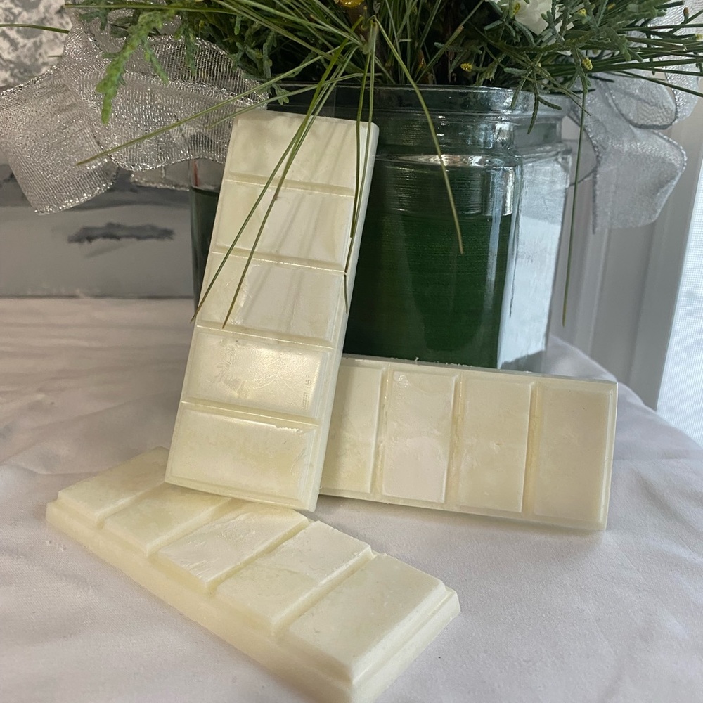 Blueberry Muffin Scented 5 Piece Snap Bar Wax Melt - Picture 5 of 9